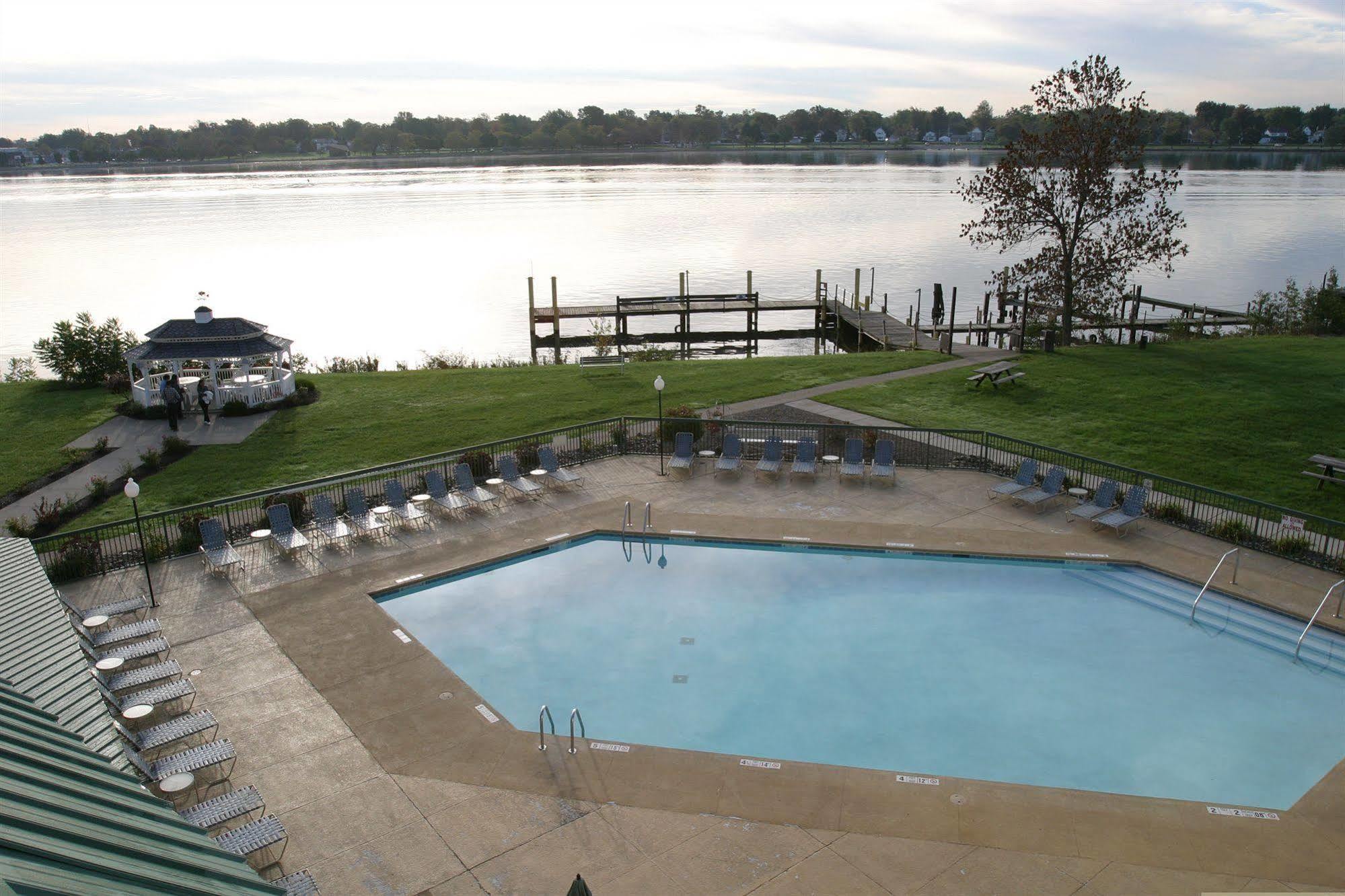 Radisson Niagara Falls-grand Island Hotel